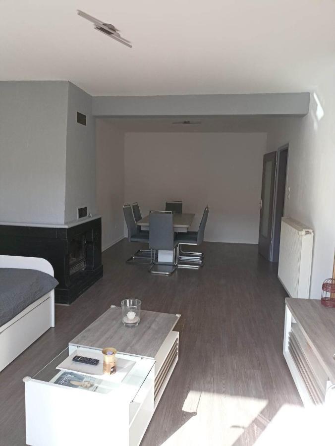 Appartement Gauche Avec Balcon Hargarten-aux-Mines Exteriör bild