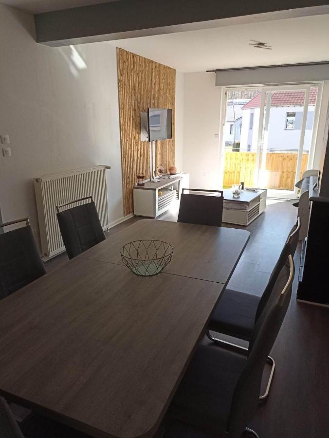 Appartement Gauche Avec Balcon Hargarten-aux-Mines Exteriör bild